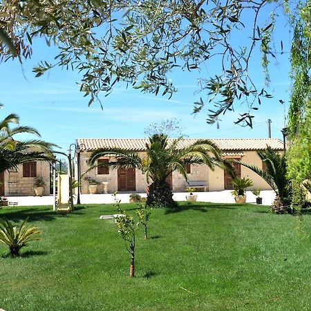 Вилла Oasi Di Cava Ispica Pietre Nere San Zagaria Экстерьер фото