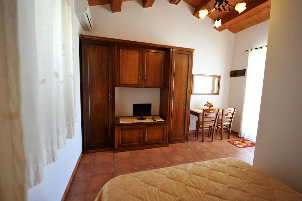 Вилла Oasi Di Cava Ispica Pietre Nere San Zagaria Номер фото