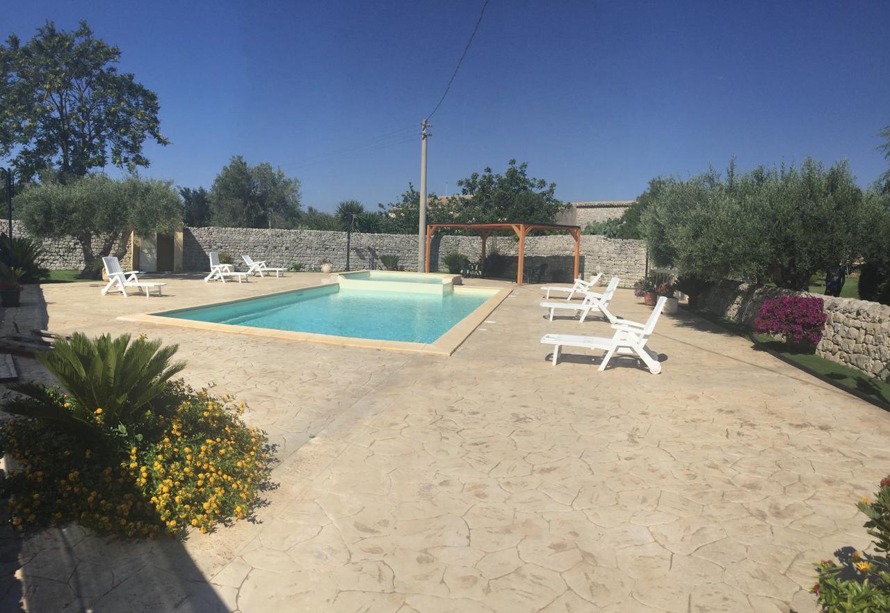 Вилла Oasi Di Cava Ispica Pietre Nere San Zagaria Экстерьер фото